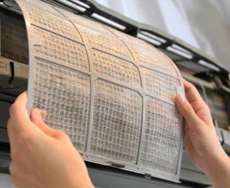 Vệ sinh máy lạnh