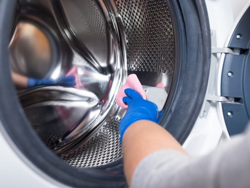 Vệ sinh máy giặt bình tân