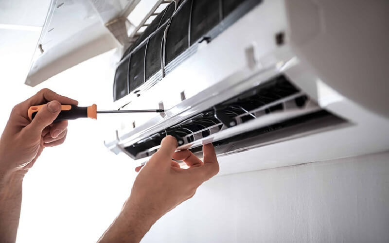 Vệ sinh bảo trì máy lạnh