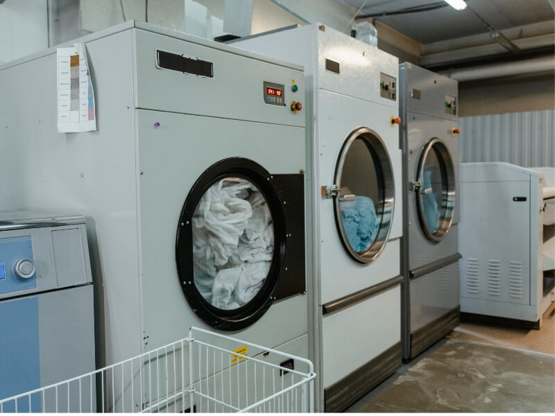 Có máy giặt, việc nhà trở nên đơn giản hơn bao giờ hết.