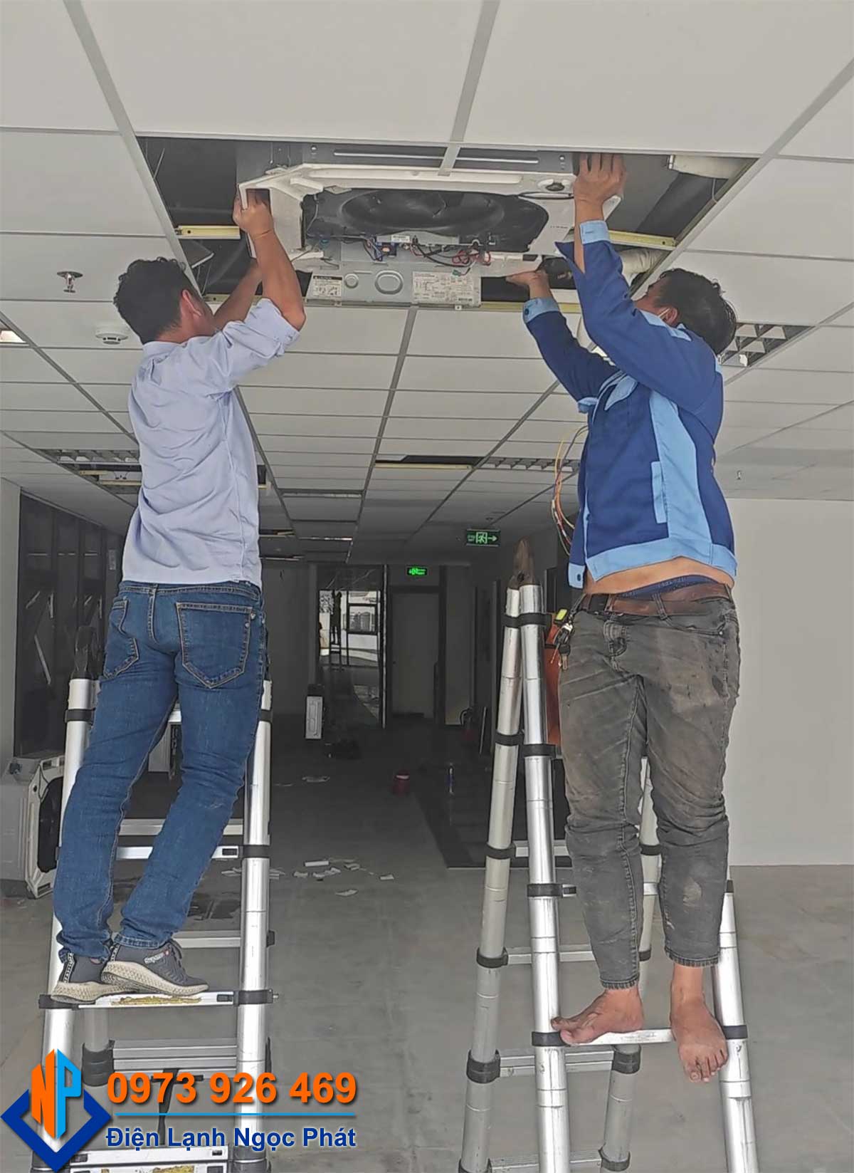 Vệ sinh máy lạnh tại nhà TP.HCM giá rẻ - Dịch vụ chuyên nghiệp đến nhanh